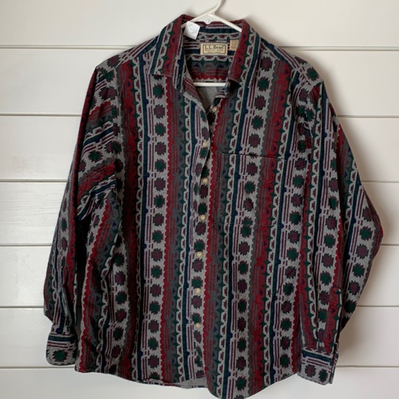 L.L. Bean Tops - L.L. Bean Vintage Aztec Shacket